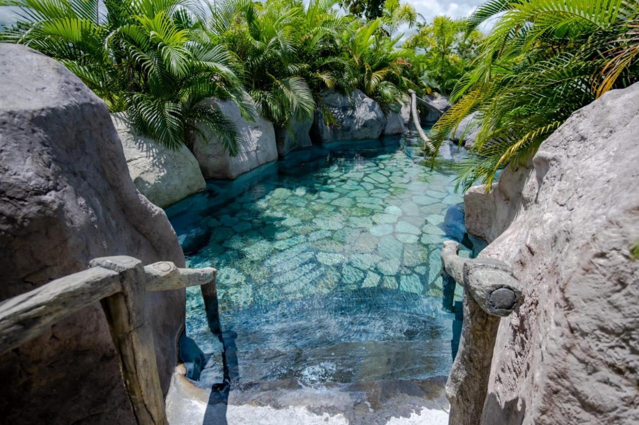 Hotel Relax Termalitas - Thermal Water La Fortuna Екстер'єр фото
