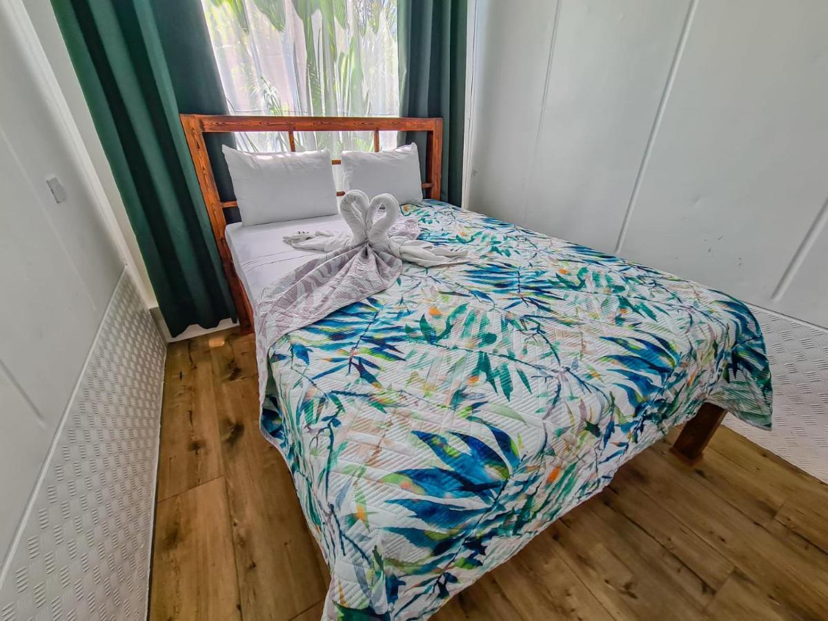 Hotel Relax Termalitas - Thermal Water La Fortuna Екстер'єр фото