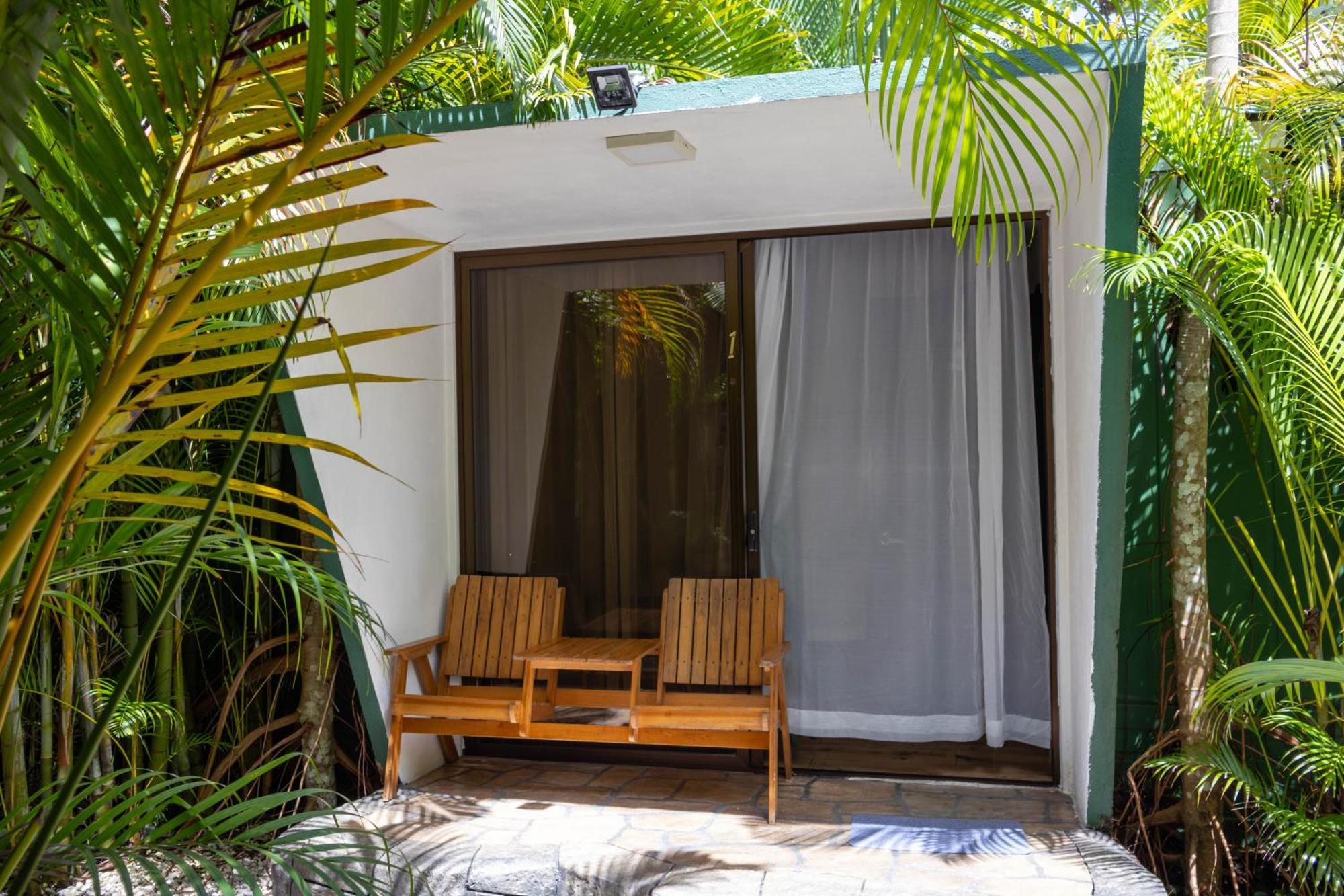 Hotel Relax Termalitas - Thermal Water La Fortuna Екстер'єр фото